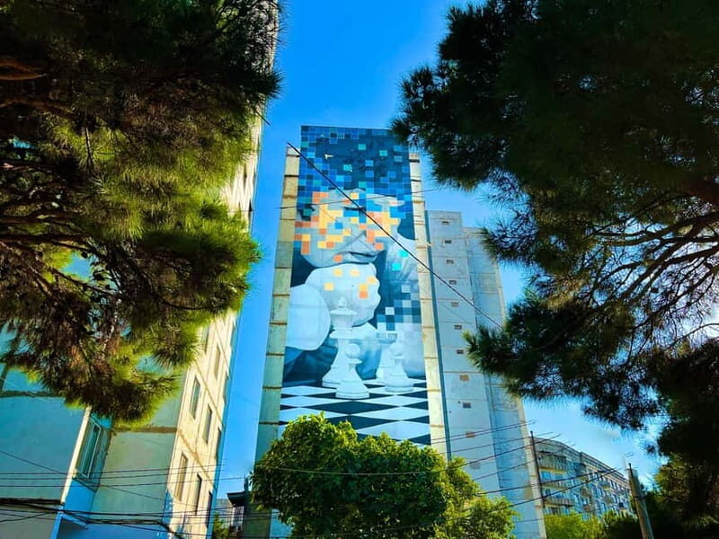 Tbilisi: 100+ Graffiti & Murals, Street Art Guided Tour - An In-Depth Look at the Tbilisi Street Art Tour