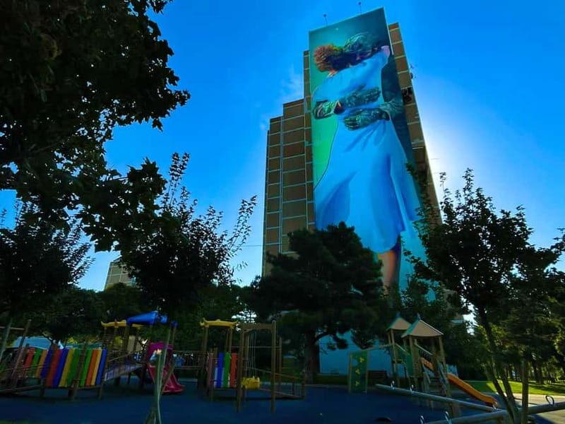 Tbilisi: 100+ Graffiti & Murals, Street Art Guided Tour - The Sum Up