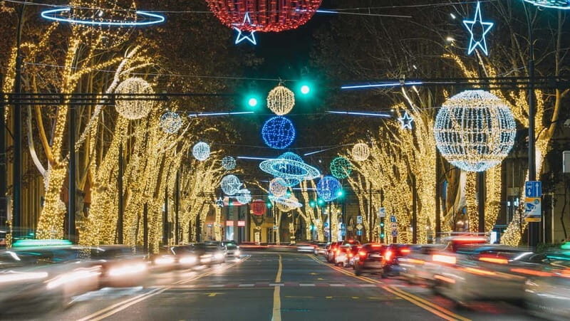 Tbilisi: Christmas Market & Lights Guided Walking Tour - The Experience: Why It Works