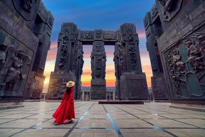 Tbilisi City Tour with Street Photography - What Travelers Can Expect: The Practicalities