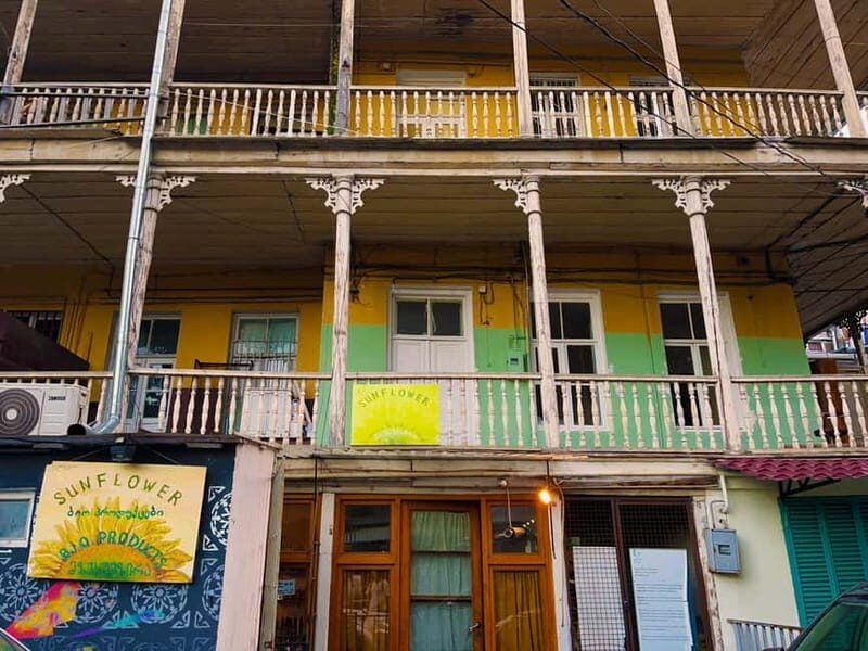 Tbilisi: Hidden Backyards Guided Tour - Who Should Consider This Tour?