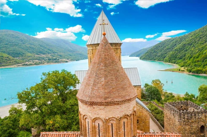 Tbilisi: Kazbegi & Highlights of Caucasus Mountains Day Trip - Key Points