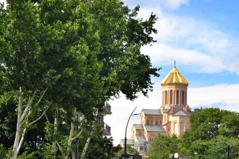 Tbilisi: Mystical Sololaki District and Vera Cemetery Tour - Why This Tour Matters for Travelers  