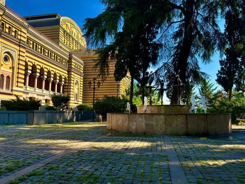 Tbilisi: Old & New City Guided Tour with 15 Tastings & Wine - FAQ