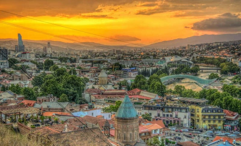 Tbilisi: Old&New City Guided Tour w/ 13 Tastings & Cable car - FAQ  