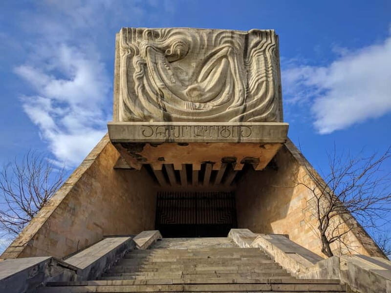 Tbilisi: The Urbex and Soviet Tour of Tbilisi - An In-Depth Look at the Tour Experience