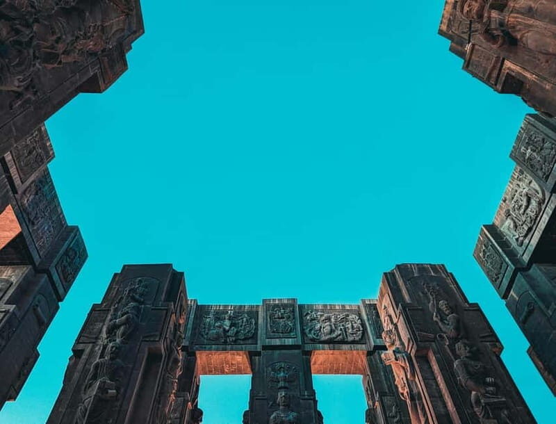 Tbilisi: Transfer & Guided Tour to The Georgian Stonehenge - An In-Depth Look at the Experience