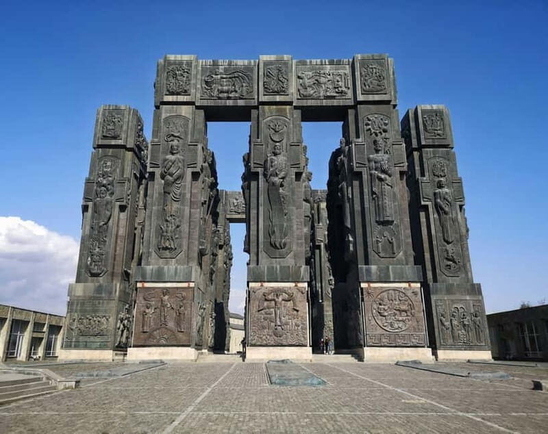 Tbilisi: Transfer & Guided Tour to The Georgian Stonehenge - The Value of the Experience
