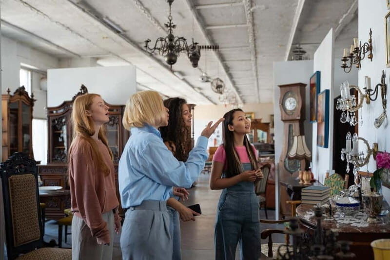 Tbilisi: Vintage Fashion and Secondhand Thrifting Tour - Who Would Love This Tour?