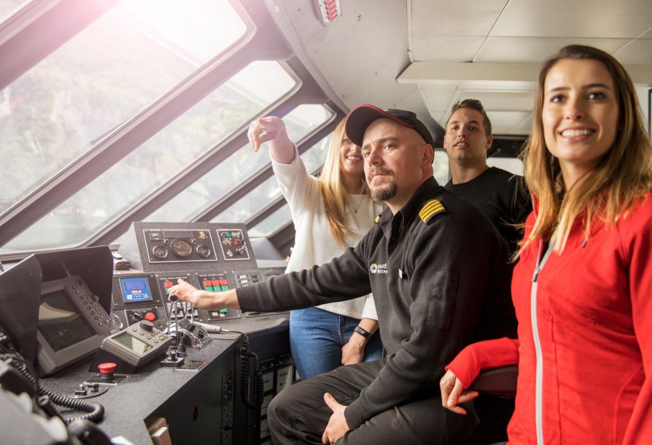 Te Anau: Milford Sound Bus, Cruise, Observatory, & Lunch - Travel Tips & Recommendations