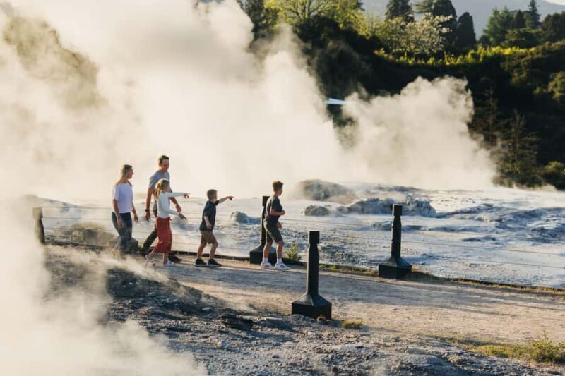 Te Puia: Te R Guided Day Tour - Authentic Experiences that Matter