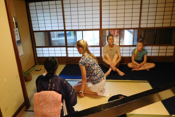 Tea Ceremony Experience in Traditional Kyoto Townhouse - Accommodating for Most Guests