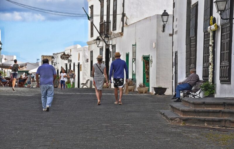 Teguise: Market and César Manrique Foundation Tour - Inclusions and Exclusions