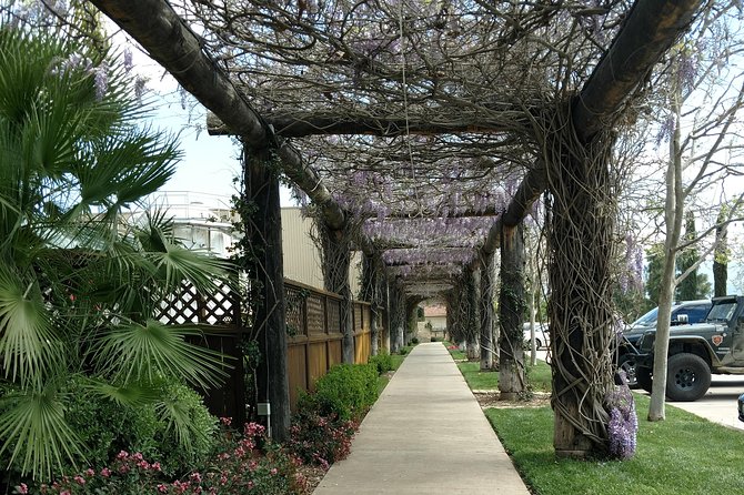 Temecula Valley Wineries and Vineyards Drink and Taste Tour From Orange County - Dress Code and Accessibility