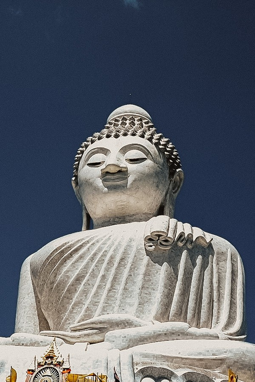 Temple and Jungle Trekking Tour With Lunch at Farm-To-Table - Spiritual Practices at Wat Luang Phu Supha