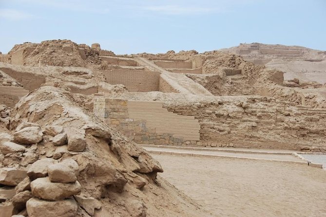 Temple of Pachacamac Half-Day Tour From Lima - Traveler Capacity