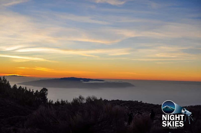 Tenerife: Gourmet Sunset Dinner and Stargazing Experience - The Sum Up