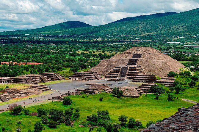 Teotihuacan All Inclusive - The Comforts of Private Transport and Small Groups