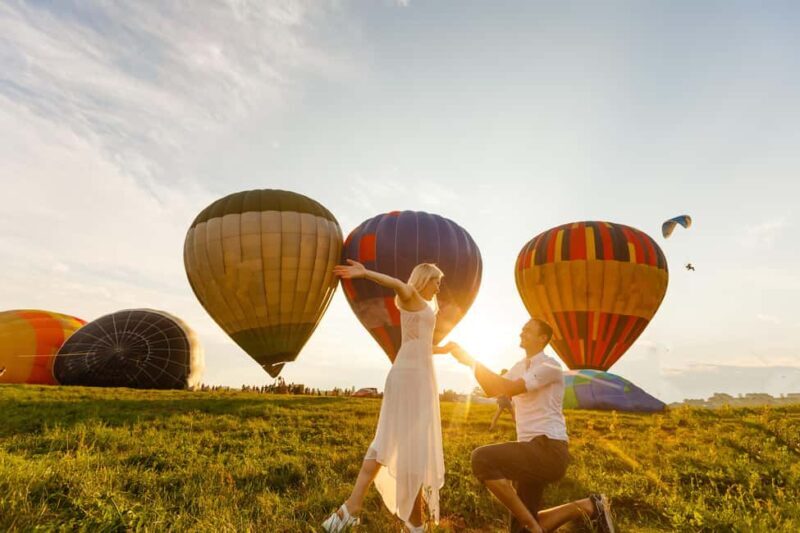 Teotihuacán: Exclusive Balloon Flight Just for You and Your Partner - Landing and Breakfast