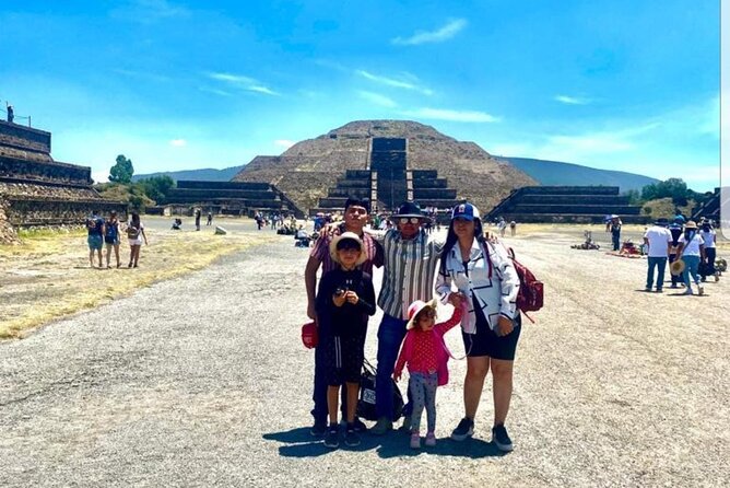 Teotihuacan: Exclusive Tour With Cave Restaurant + Basilica - Lunch at the Cave Restaurant