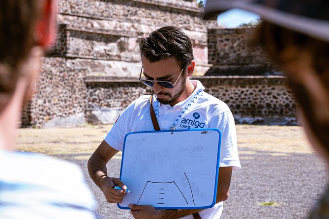 Teotihuacan, Guadalupe Shrine, Tlatelolco & Tequila Tasting - Tequila Tasting
