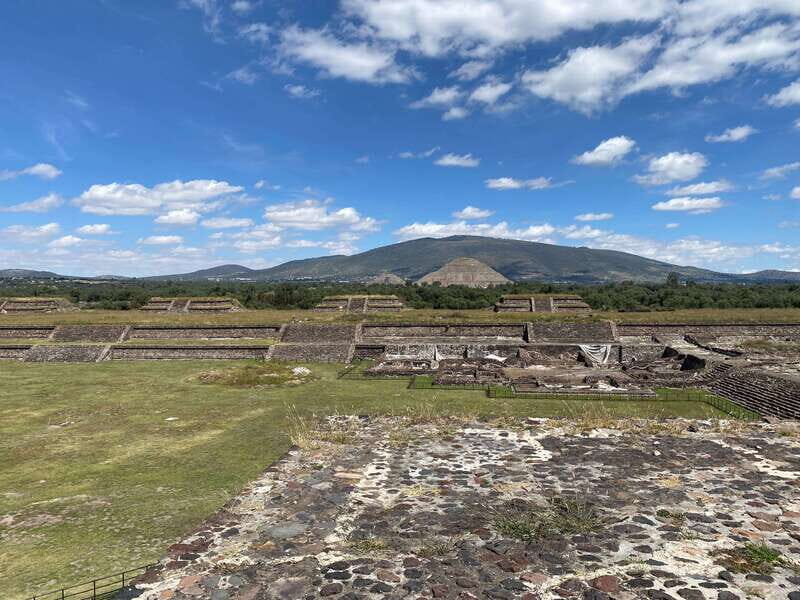 Teotihuacan is more than 2 big pyramids it's a whole culture - FAQ
