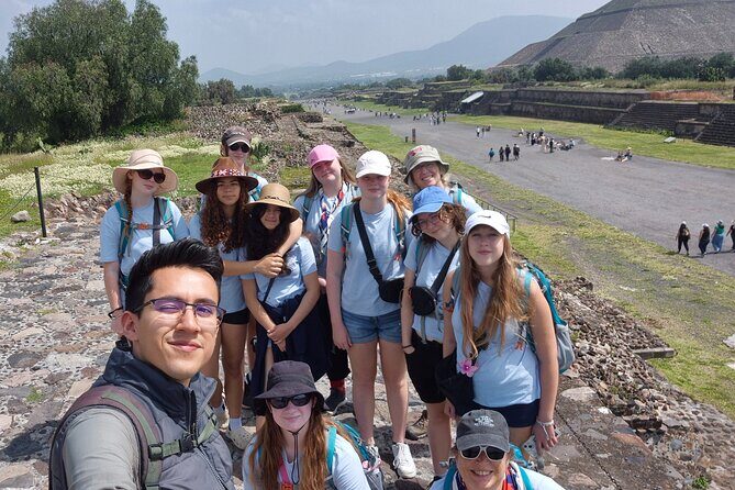 Teotihuacan PREMIUM Private Pyramids Tour at the best price - Frequently Asked Questions
