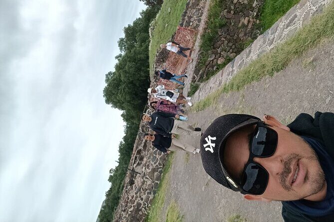 Teotihuacan Pyramids small groups and Basilica of Guadalupe - What the Reviews Say