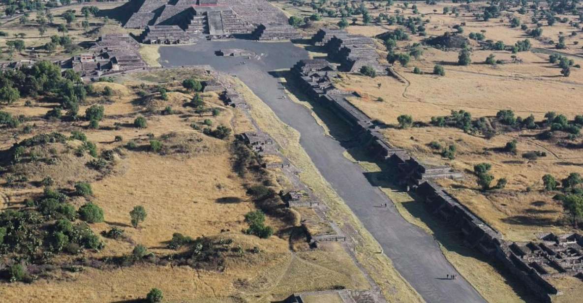Teotihuacan Visit: Pyramids, Magic Town and UNESCO Site - Tour Itinerary