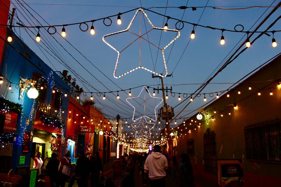 Tepotzotlan: Magical Guided Christmas Markets Walking Tour - Discovering Artisanal Treasures