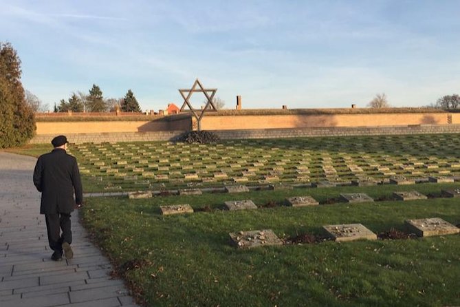 Terezin in Spanish With Tickets and Transportation From Prague. - Key Points