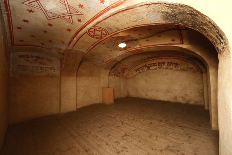 Terezin Memorial: Entry Ticket Combo W. Guided Walking Tour - Guided Tour Details