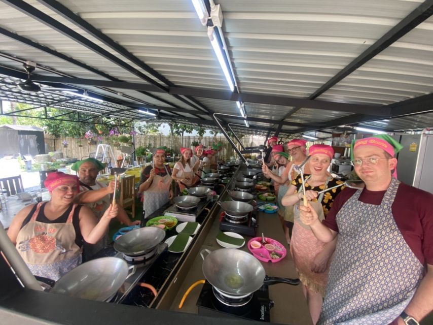 Thai Cooking Class With Market Tour Garden Tour - Key Points