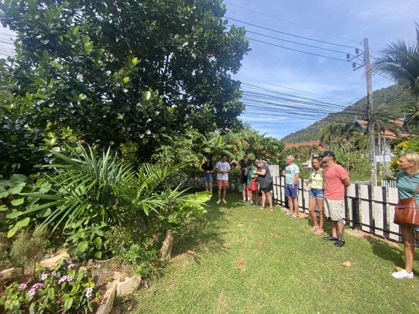 Thai Cooking Class With Market Tour Garden Tour - Souvenir and Takeaways
