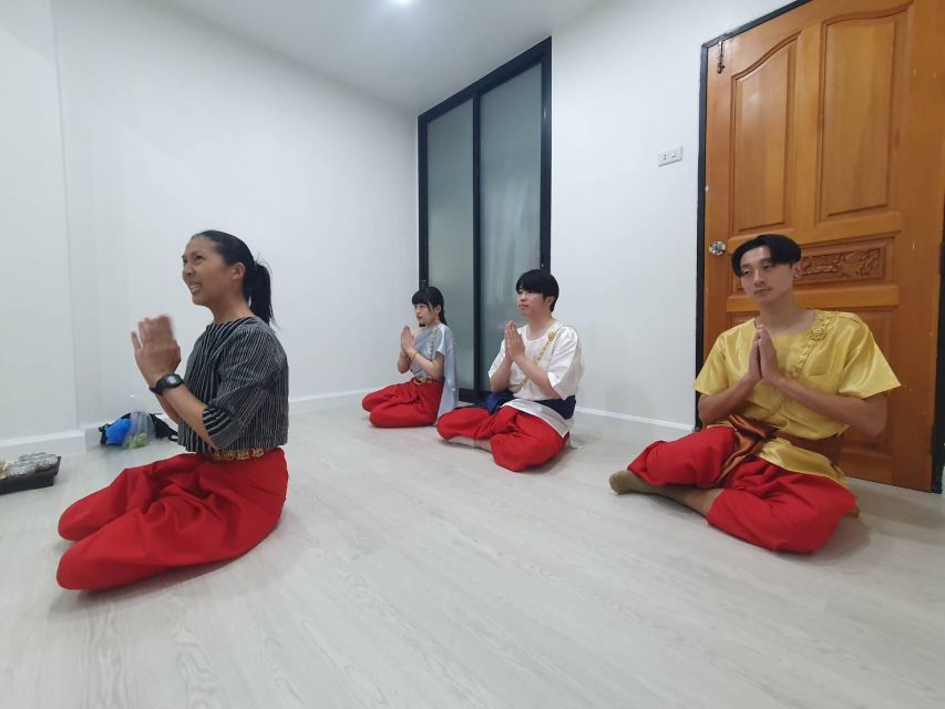 Thai Dance Class - Highlights of the Class