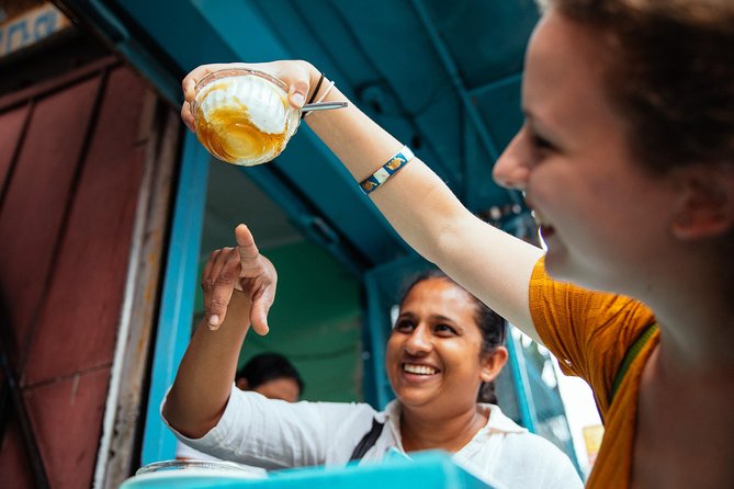 The 10 Tastings of Kandy With Locals: Private Street Food Tour - Tour Itinerary