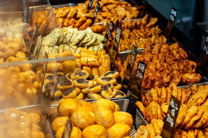 The 10 Tastings of Tokyo With Locals: Private Street Food Tour - Local Guide Expertise