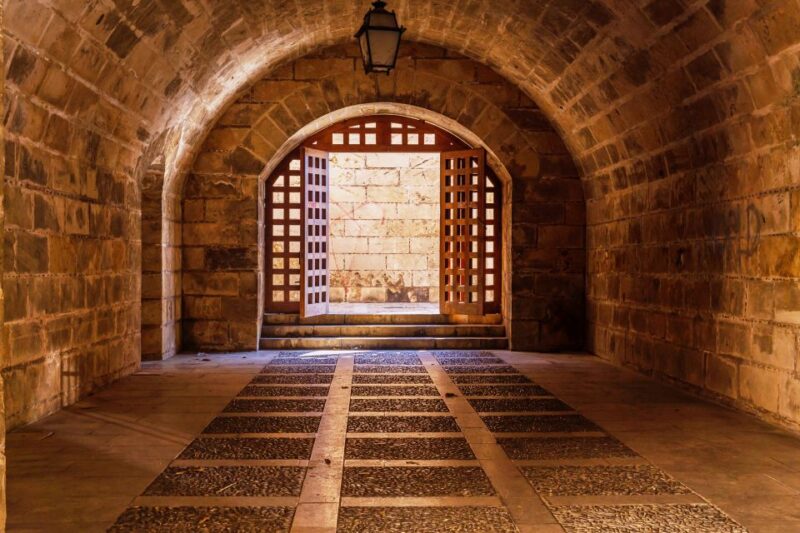 The Almudaina Palace Entry Ticket - Booking and Arrival
