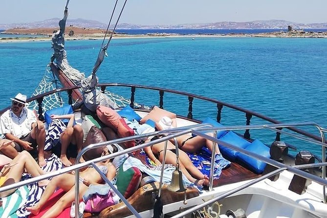The Authentic Rhenia-Delos Cruise - Meeting and Pickup Details