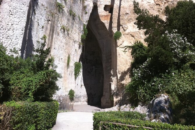 The Beautiful Greek Syracuse With Ortigia Island Plus Local Open Market - Tour Pricing