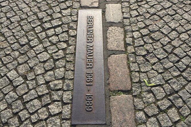 The Berlin Wall / Cold War Berlin (Private 3 Hours Walking Tour) - Significant Sites