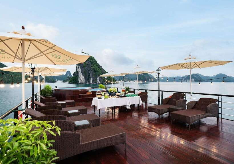 The BEST Ha Long Bay 5-Star Day Trip With Pamela Cruise - Savoring the Seafood Buffet Lunch