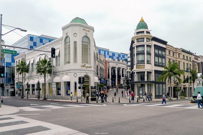 The Best of Los Angeles: Private Full-Day Highlights Driving Tour - Indulging in Diverse Culinary Delights