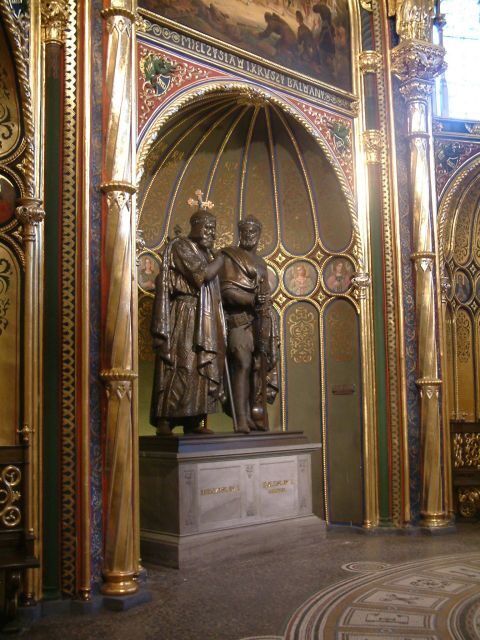 The Best of Pozna (Small group) - The Royal Castle and Its Tales of History