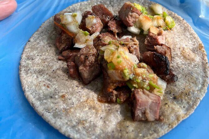 The best walking tour in the neighborhood of Versalles - Key Points