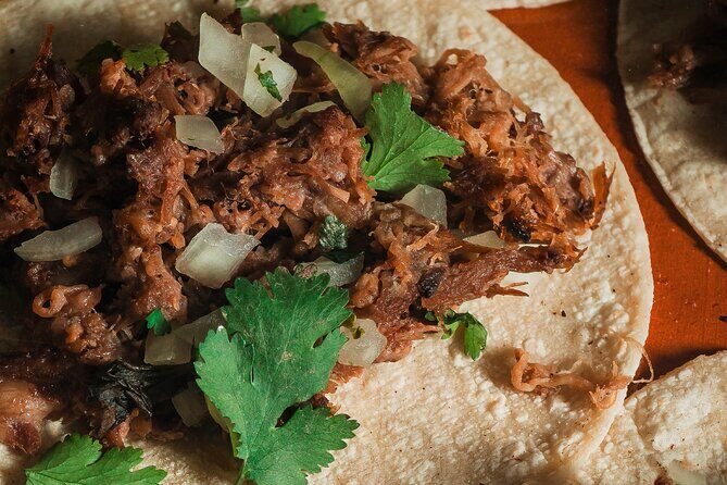 The best walking tour in the neighborhood of Versalles - What to Expect Step-by-Step