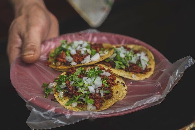 The best walking tour in the neighborhood of Versalles - The Value of the Tour