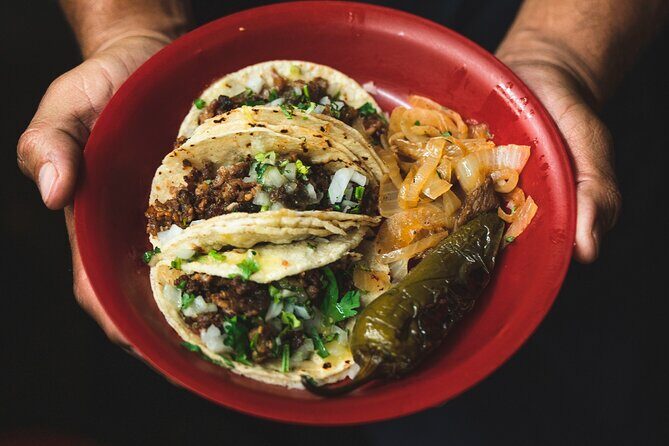 The best walking tour in the neighborhood of Versalles - Who Should Take This Tour?