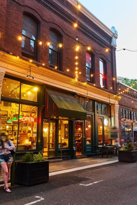 The Boston Food Experience Walking Tour - Traversing the North End