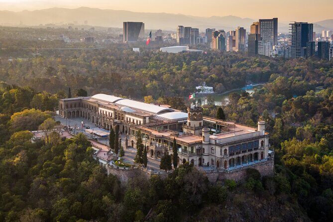 The Castle of Chapultepec Semi Private Walking Tour - The Experience: An In-Depth Look at the Tour